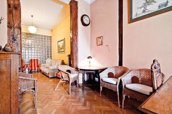 Apartment Center- Fuencarral Pedestrian