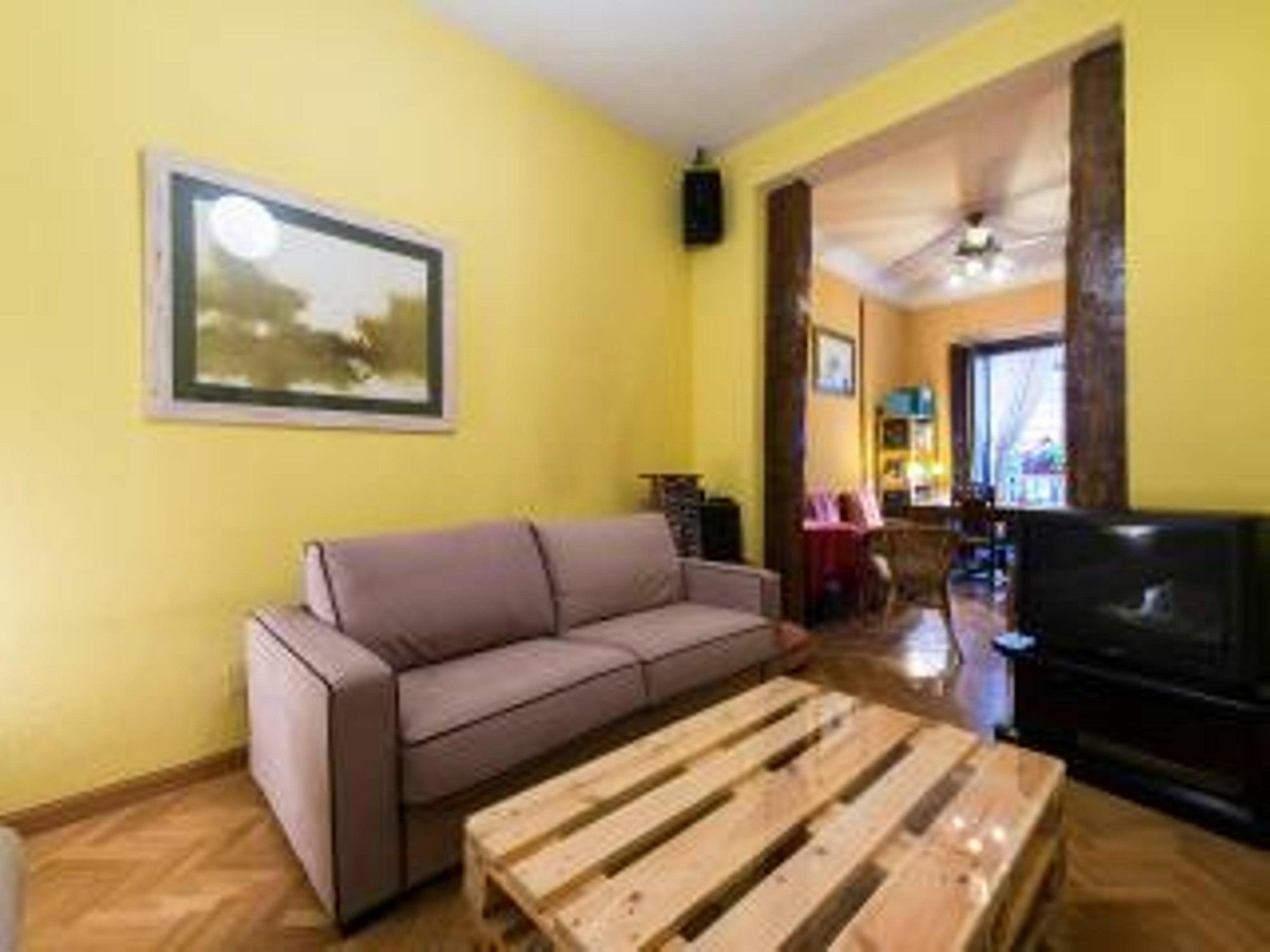 Apartment Center- Fuencarral Pedestrian *