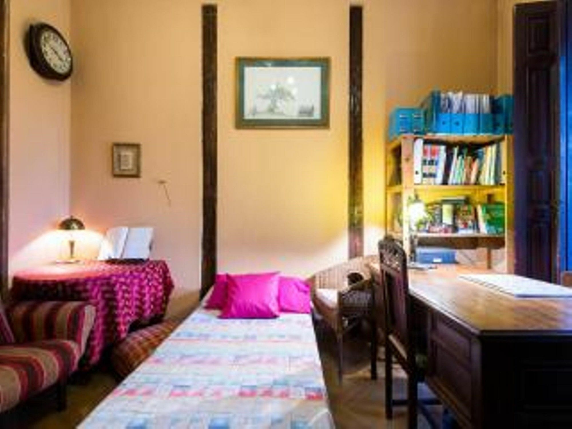 Apartment Center- Fuencarral Pedestrian Madrid